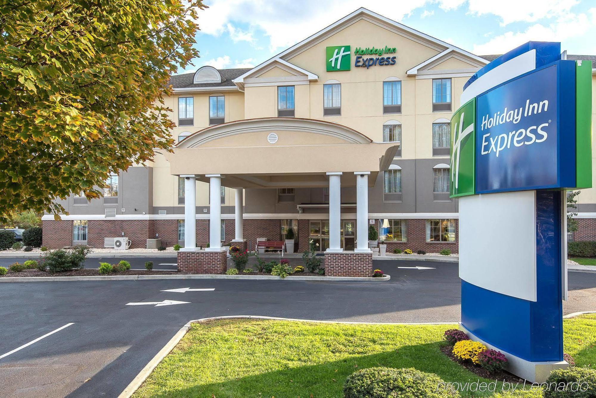Holiday Inn Express Haskell-Wayne Area By Ihg Eksteriør billede